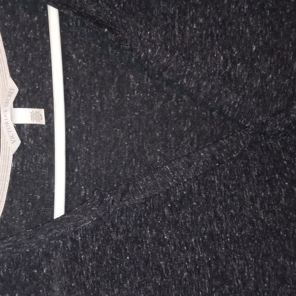 Ladie's Victoria's Secret henley style top - Picture 3 of 6